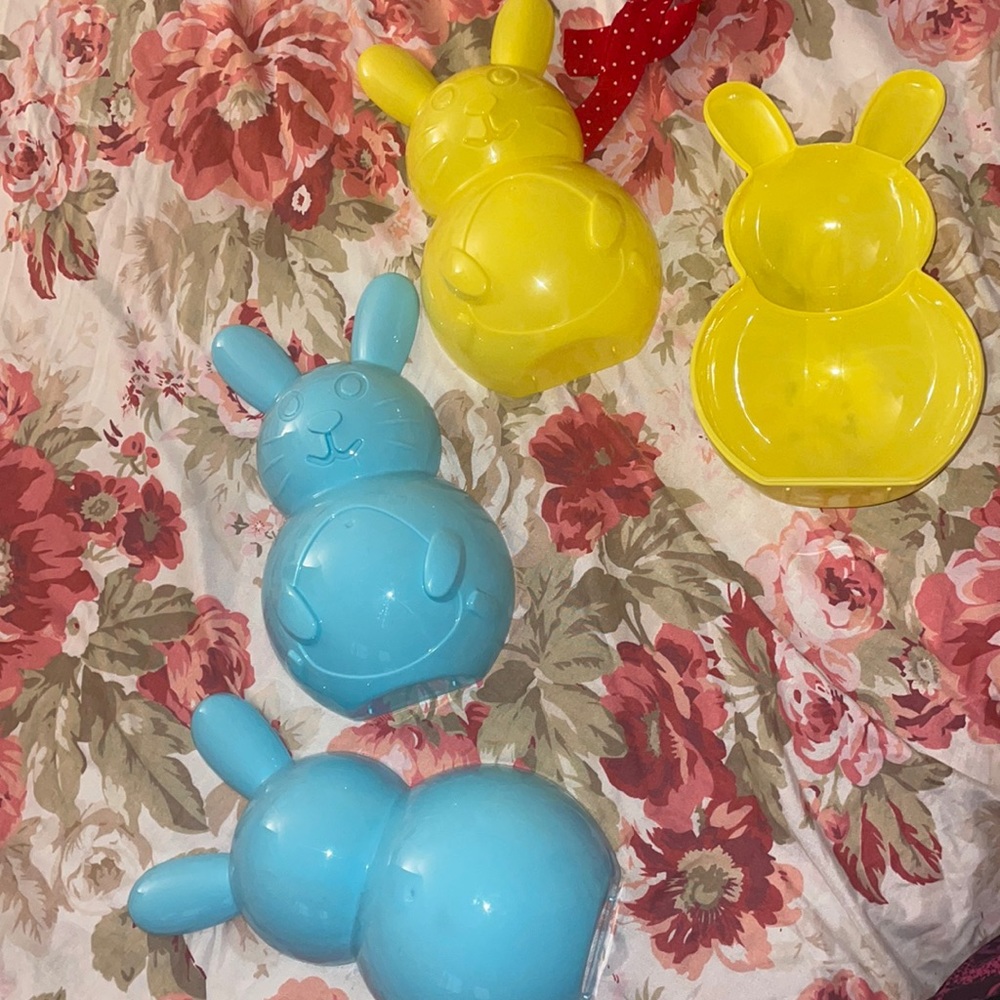 Funny and creative Easter bunny storage to fill with candy.